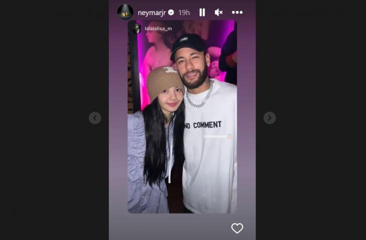 Potret foto Neymar dan Lisa BLACKPINK yang dipamerkan di Instagram keduanya. (Instagram/@neymarjr)