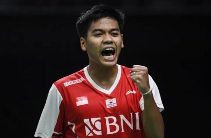  Ekspresi dari pebulu tangkis tunggal putra Indonesia Syabda Perkasa Belawa saat melawan pebulu tangkis tunggal putra Korea Selatan Yun Gyu Lee dalam pertandingan babak penyisihan grup A Piala Thomas 2022. (ANTARA FOTO/M RISYAL HIDAYAT)