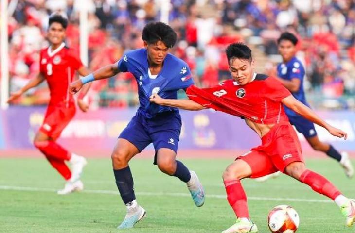 Aksi Witan Sulaeman saat Timnas Indonesia U-22 taklukkan Filipina 3-0 di laga perdana Grup A SEA Games 2023. (Dok. PSSI)