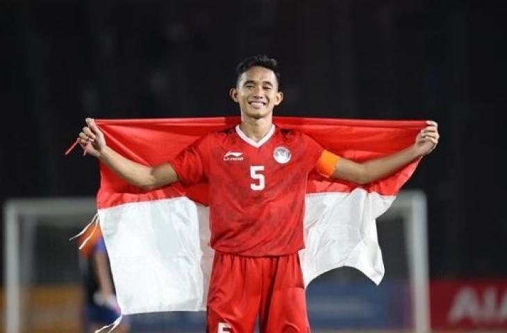 Kapten Timnas Indonesia U-22 Rizky Ridho usai kalahkan Thailand di final SEA Games 2023. (Instagram/@rizkyridhoramdani)