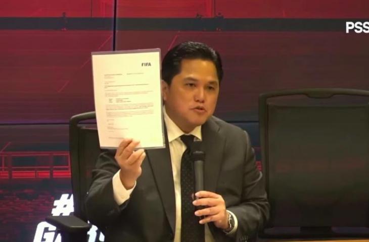 Pamer surat persetujuan dari FIFA, Erick Thohir resmi umumkan Timnas Indonesia akan menghadapi Argentina di FIFA Matchday Juni 2023.