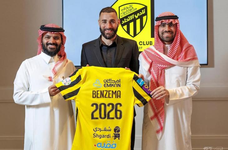 Karim Benzema resmi diperkenalkan sebagai pemain baru Al Ittihad. (Dok. Al Ittihad)