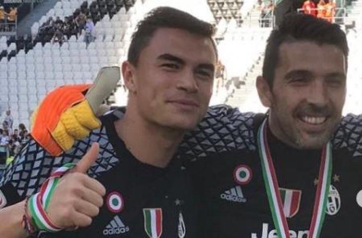 Kiper berdarah Indonesia Emil Audero dan Gianluigi Buffon. (Instagram/@emil_audero)