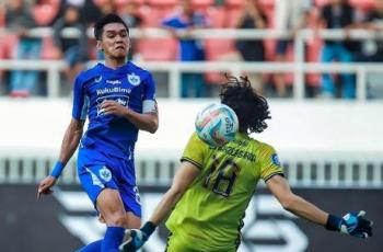 Skill Tingkat Dewa, Dua Pemain Ini Sukses Bikin Gol Cantik dari Sepak Pojok di BRI Liga 1 2023