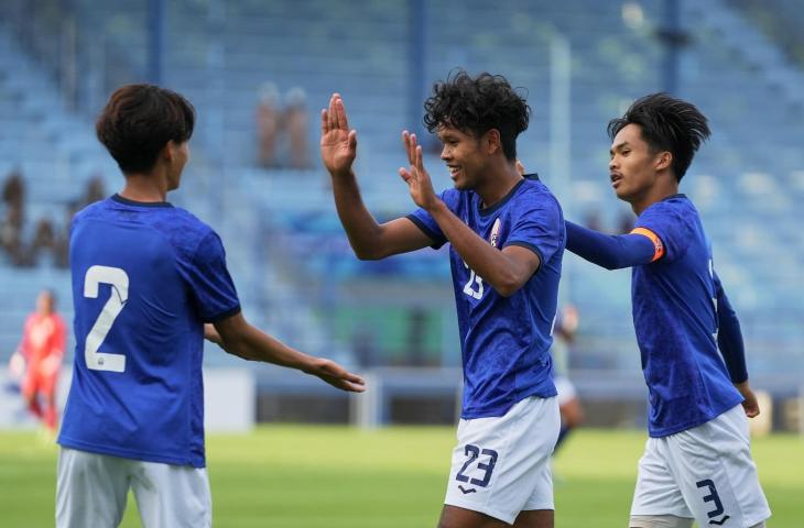 Kamboja bantai Brunei Darussalam di Piala AFF U-23 2023. (Dok. FFC)