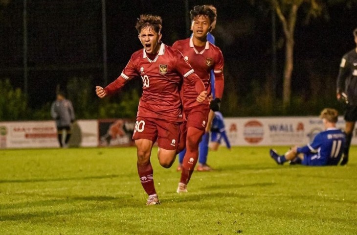 Menjelang Piala Dunia U-17, Amar Brkic telah memulai karirnya di dunia sepak bola Indonesia dengan penuh semangat, meskipun ia dihadapkan pada kesulitan beradaptasi dengan kondisi iklim tropis yang panas. (IG: amar.brc)