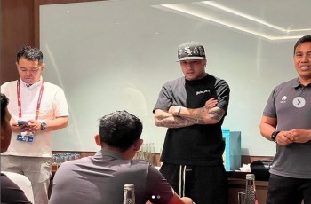 Jelang Lawan Panama, Erick Thohir Minta Radja Nainggolan Berikan Motivasi kepada Pemain U-17, Begini Pesannya