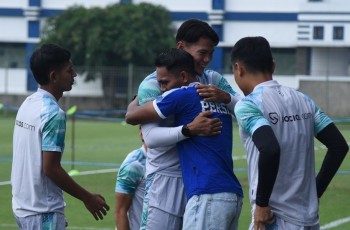 Video Bojan Hodak Hormat Pada Frets Butuan Saat Pamitan dari Persib