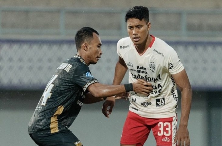 I Made Andhika Wijaya berpeluang tampil saat Bali United hadapi Persib Bandung. (Liga 1)