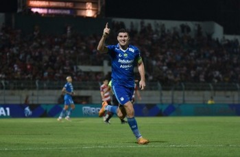 Kenapa Persib Pertahankan Nick Kuipers? Begini Penjelasan Manajemen