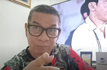 USUT TUNTAS! Analisis dan Prediksi Bung Ropan 'Dirujak' Netizen, Ternyata Ini yang Dibongkar Habis-habisan