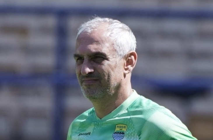 Asisten pelatih Persib Bandung, Goran Paulic mengatakan, bahwa David da Silva dan Ciro Alves tak harus selalu dibebankan untuk mencetak gol. (Persib).