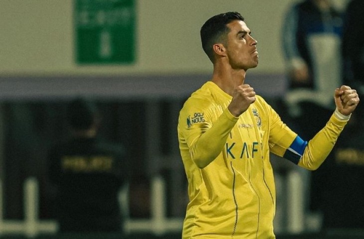 Megabintan Cristiano Ronaldo mencetak gol untukl Al Nassr tadi malam. Laga Liga Pro Arab Saudi antara Al Shabab dan Al Nassr berakhir dengan skor 2-3 untuk tim tamu dalam pertandingan yang dipenuhi drama. Kemenangan tersebut diraih oleh Cristiano Ronaldo dan rekan-rekannya. (instagram @alnassr)
