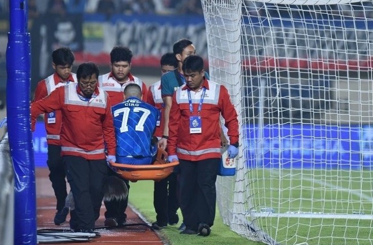 Jelang menghadapi Persita Tangerang di Liga 1 2023/2024 pekan ke-31, Persib Bandung kemungkinan tidak akan diperkuat tiga pemain ini. (dok. Persib.co.id).