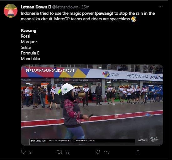 Meme pawang hujan MotoGP Mandalika menarik perhatian netizen. (Twitter)