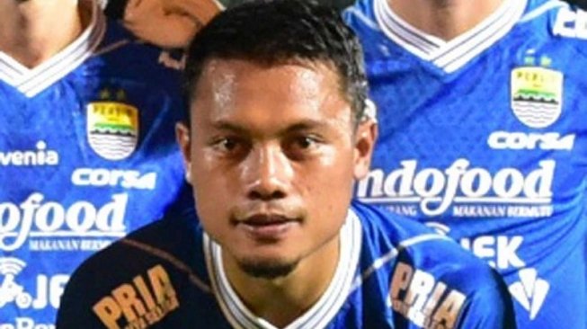 Gelandang Persib, Dedi Kusnandar (foto: laman resmi Persib)