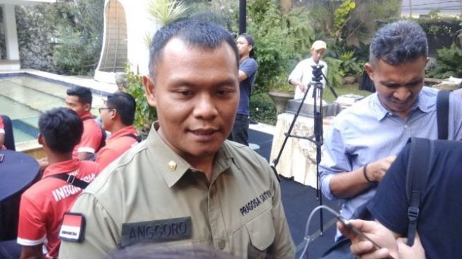 Kepala Bidang Pembinaan dan Prestasi PP Perpani, Taufan Tri Anggoro saat ditemui pada acara buka bersama atlet pelatnas panahan, di kawasan Menteng, Jakarta Pusat, Minggu (26/5/2019). (Suara.com/Arief Apriadi)