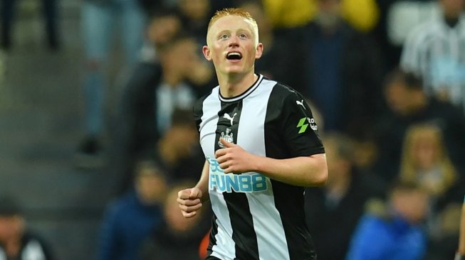 Gelandang Newcastle, Matthew Longstaff. (PAUL ELLIS / AFP)